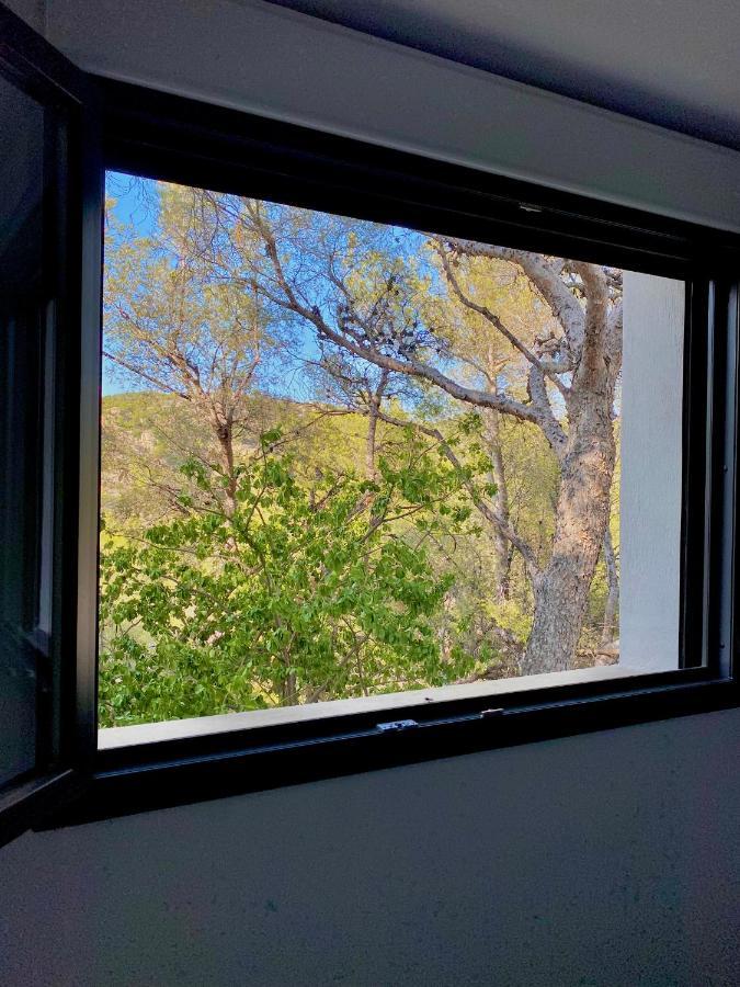 Appartement Au Calme, Calanque Des Figuieres Ensues-la-Redonne Exterior foto